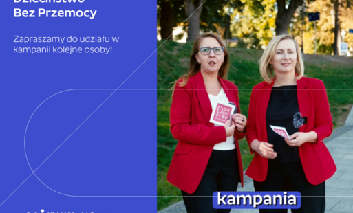 Na zdjęciu dwie kobiety ubrane w czerwone barwy